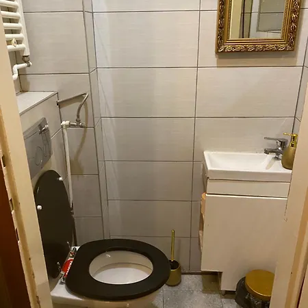 Apartment Classic Story In Old I