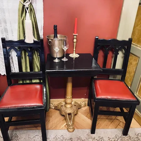 Classic Story In Old I * Клуж-Напока