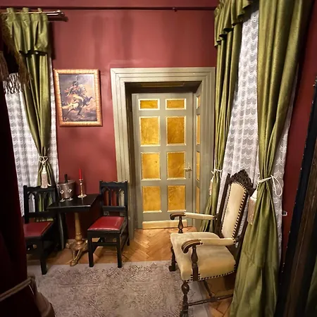 Apartment Classic Story In Old I *