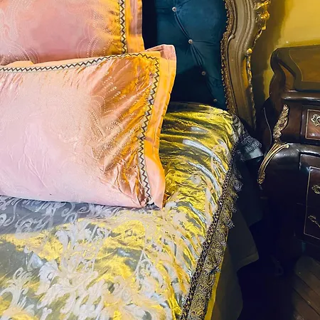 Classic Story In Old I Kolozsvár