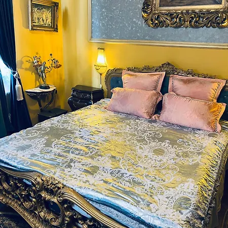 Classic Story In Old I