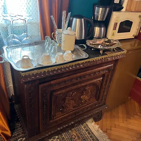 Apartment Classic Story In Old I *