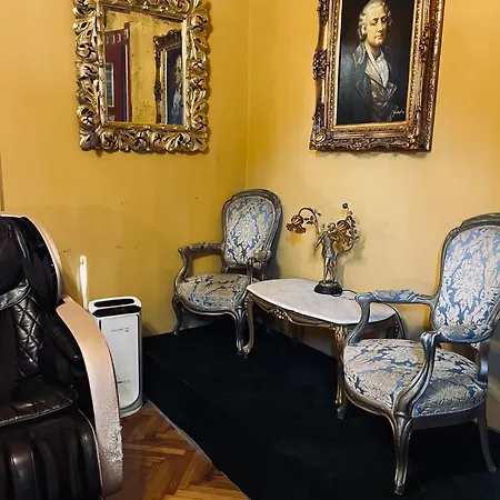 Apartment Classic Story In Old I *