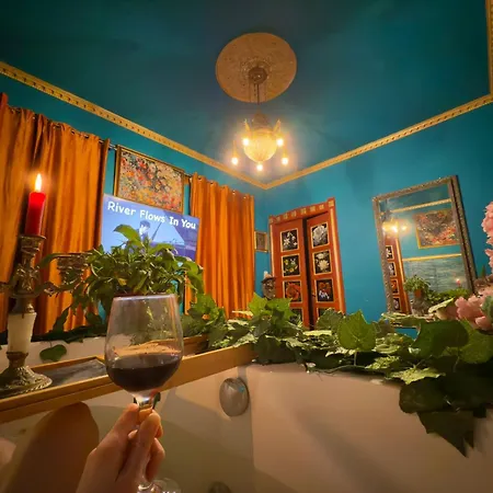 Apartment Classic Story In Old I Cluj-Napoca
