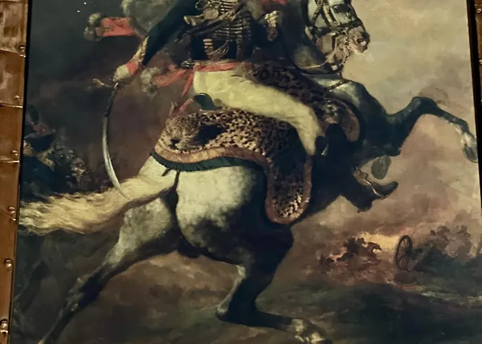 Classic Story In Old I Apartament