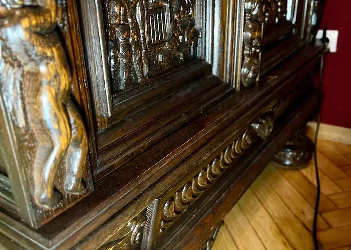 Classic Story In Old I *