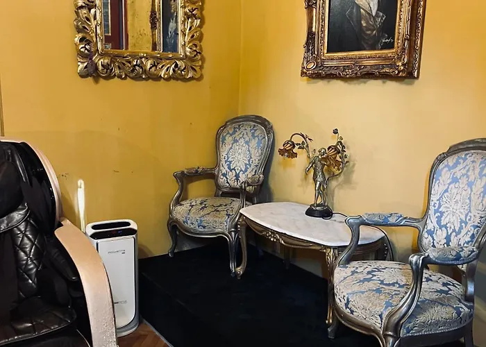 Апартаменти Classic Story In Old I *